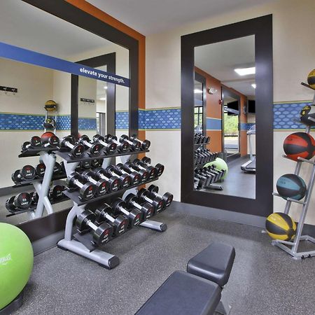 Hampton Inn Commerce/Novi Εξωτερικό φωτογραφία