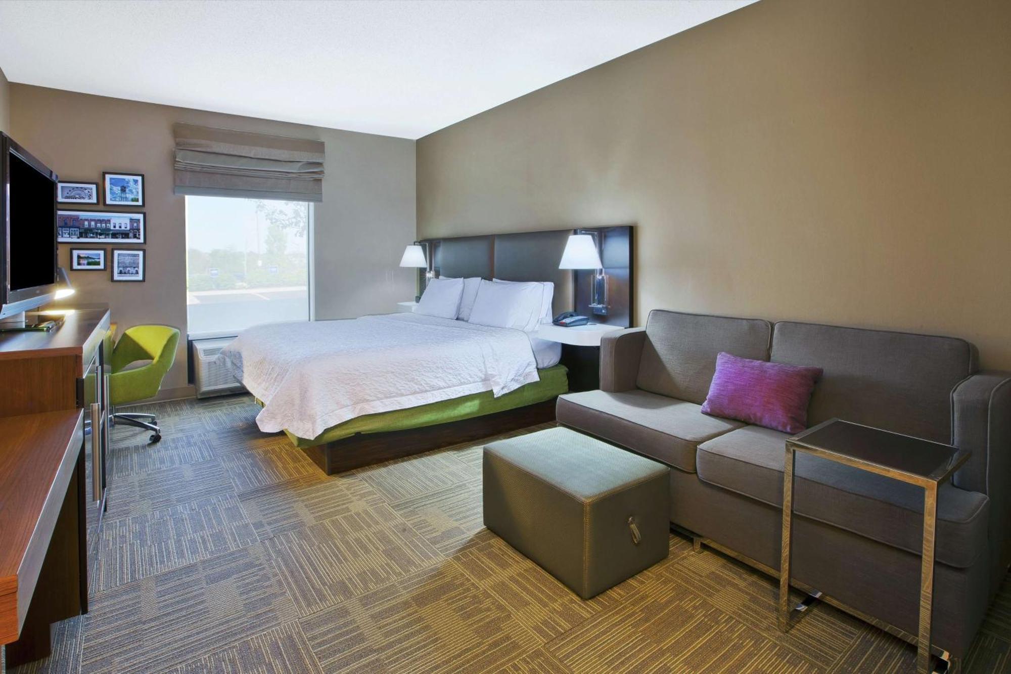 Hampton Inn Commerce/Novi Εξωτερικό φωτογραφία