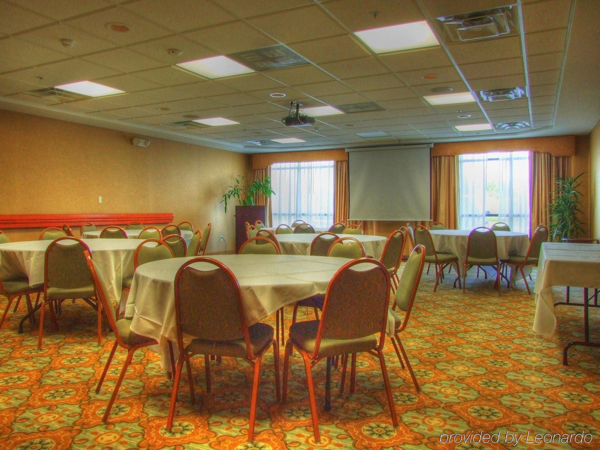 Hampton Inn Commerce/Novi Εστιατόριο φωτογραφία